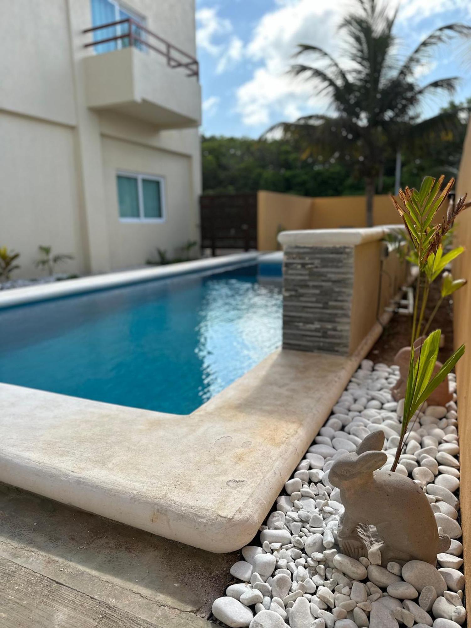 Oneiro Suites With Sea View Mahahual Bagian luar foto